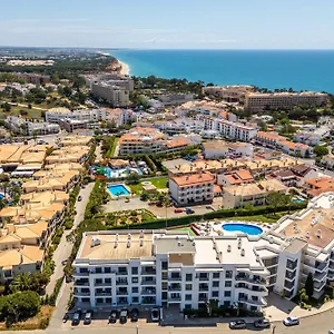 https://vista-das-ondas-by-algarneto.hotelaalgarve.com